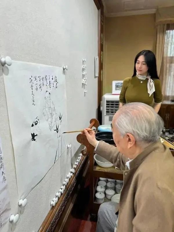申银证券 身家数十亿 范曾被爆失联！四段婚姻、多个子女或引发家族财产继承问题